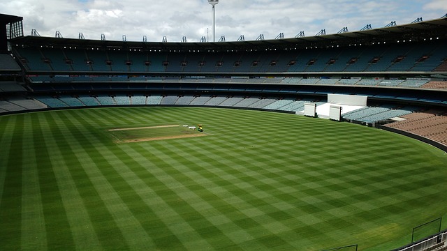 投射极大地 投射极大地